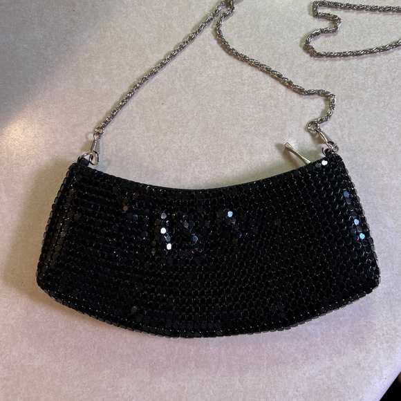 Bellezza Evening Clutch with Chain strap - Picture 1 of 4